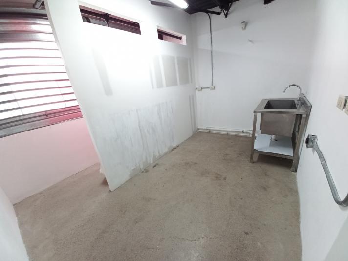 ALQUILER DE LOCAL COMERCIAL DISTRITO ARTEMISA